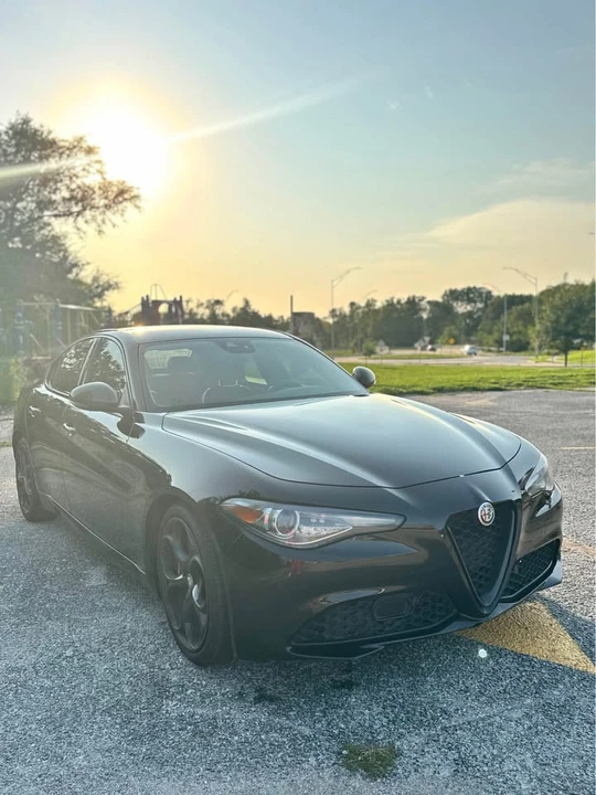 2019 Alfa Romeo Giulia - Image 2 of 8