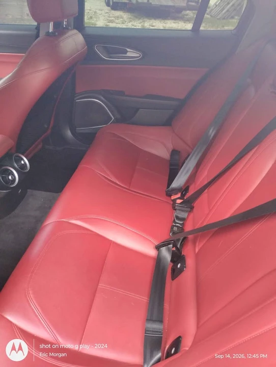 2019 Alfa Romeo Giulia - Image 7 of 8