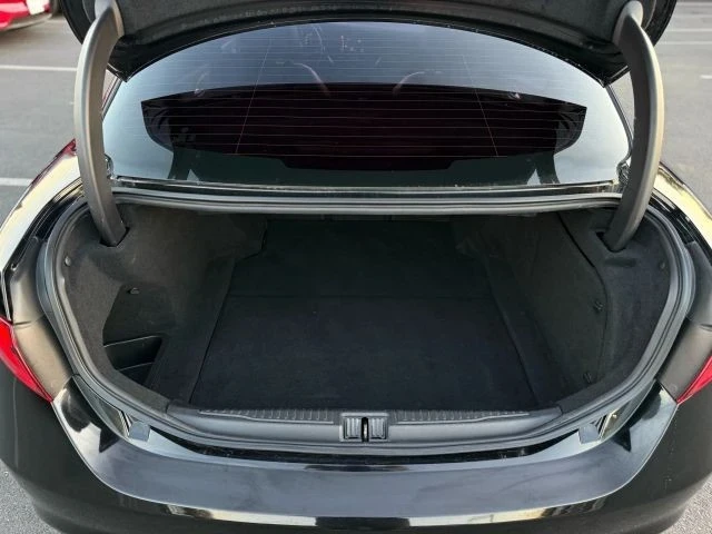 2019 Alfa Romeo Giulia - Image 10 of 21