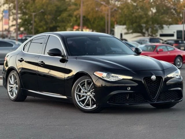 2019 Alfa Romeo Giulia - Image 3 of 21