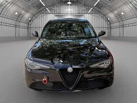 2019 Alfa Romeo Giulia Sedan