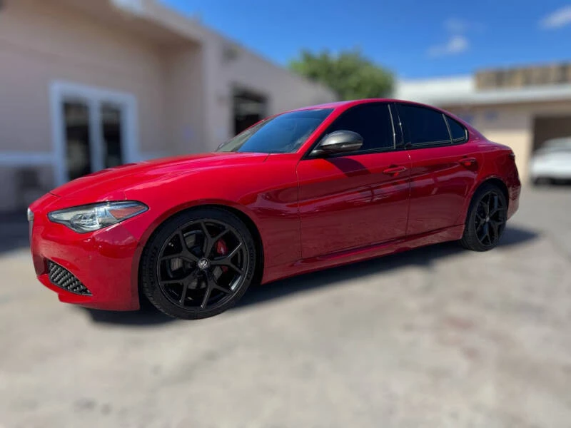 2019 Alfa Romeo Giulia - Image 4 of 15