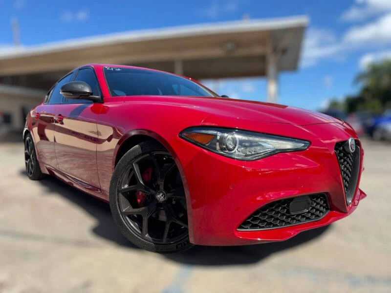 2019 Alfa Romeo Giulia - Image 3 of 15