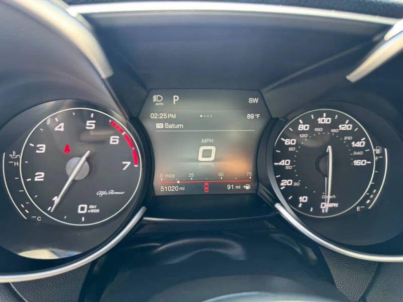 2019 Alfa Romeo Giulia - Image 14 of 15