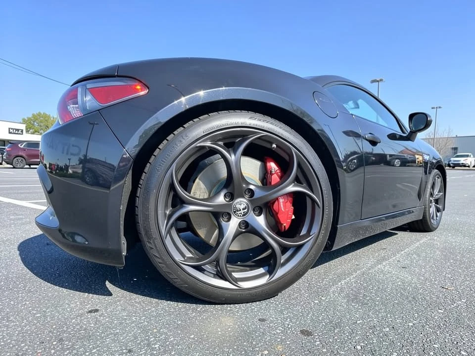 2019 Alfa Romeo Giulia - Image 5 of 7