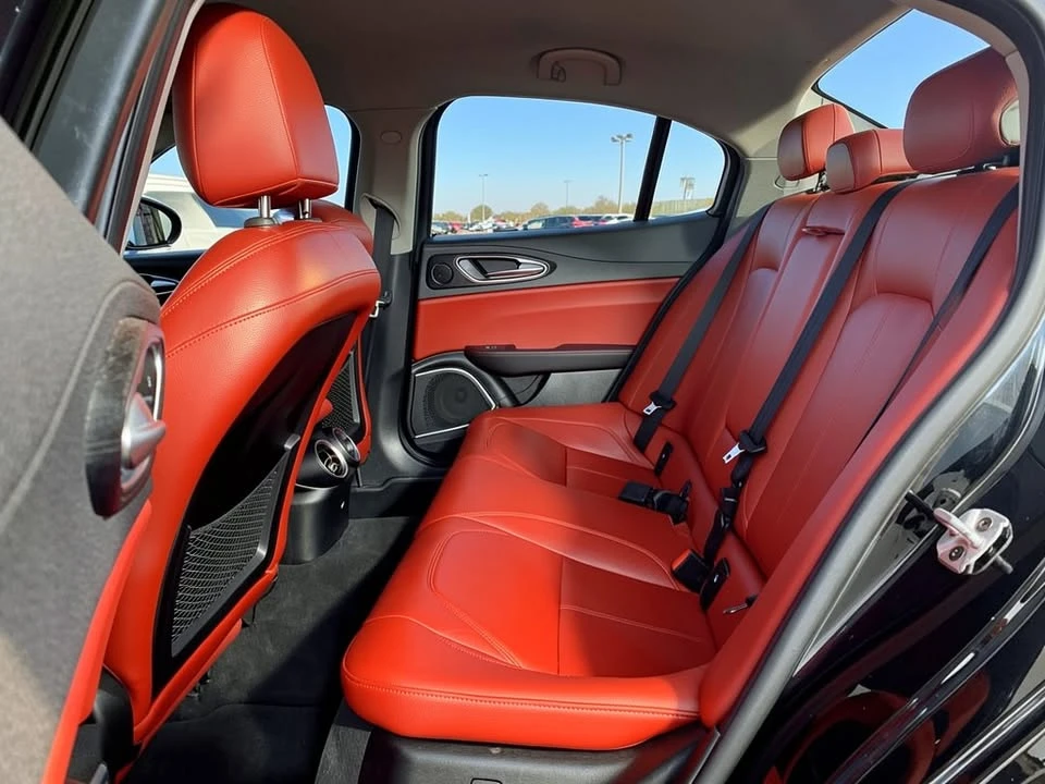 2019 Alfa Romeo Giulia - Image 7 of 7