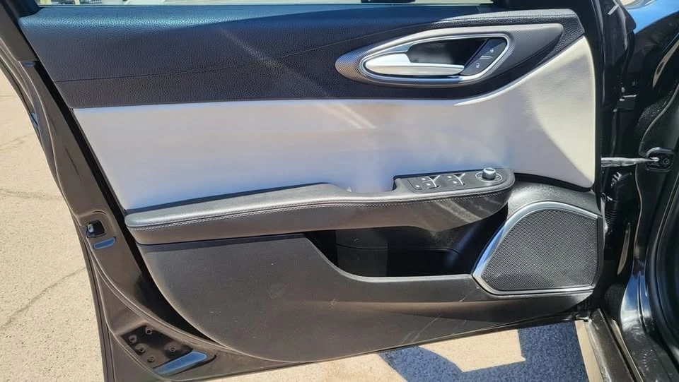 2019 Alfa Romeo Giulia - Image 20 of 20