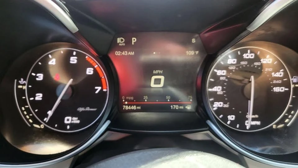 2019 Alfa Romeo Giulia - Image 2 of 20