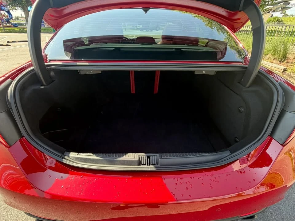 2019 Alfa Romeo Giulia - Image 11 of 20
