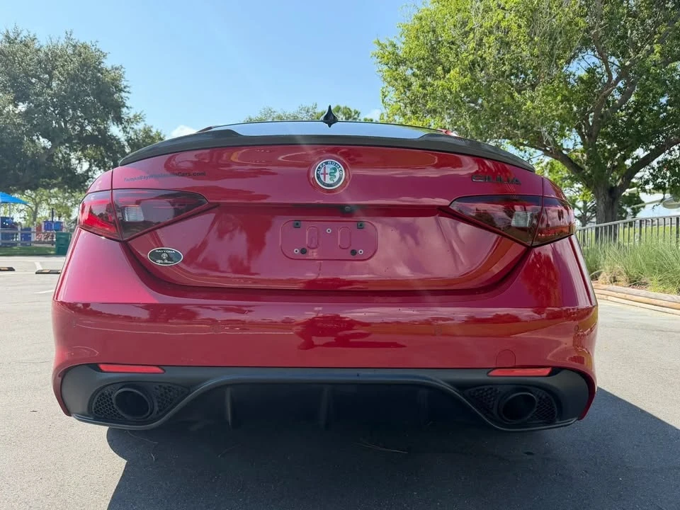 2019 Alfa Romeo Giulia - Image 7 of 20