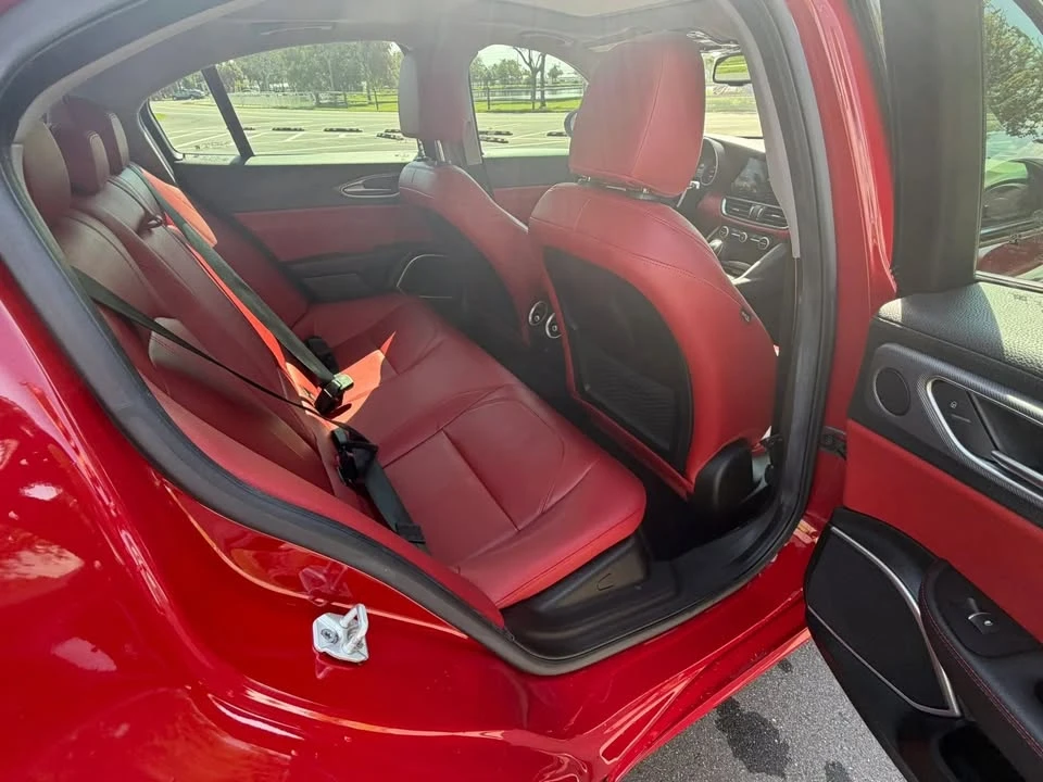 2019 Alfa Romeo Giulia - Image 20 of 20