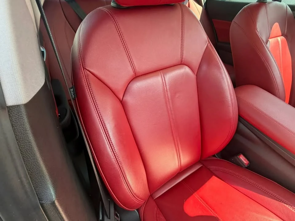 2019 Alfa Romeo Giulia - Image 16 of 20