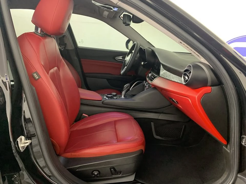 2019 Alfa Romeo Giulia - Image 3 of 12