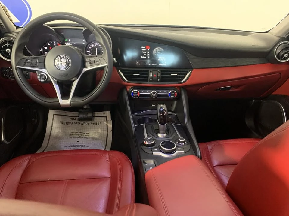 2019 Alfa Romeo Giulia - Image 2 of 12