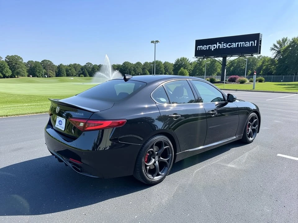 2019 Alfa Romeo Giulia - Image 3 of 11
