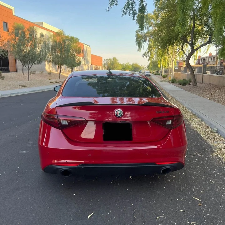 2019 Alfa Romeo Giulia - Image 3 of 8