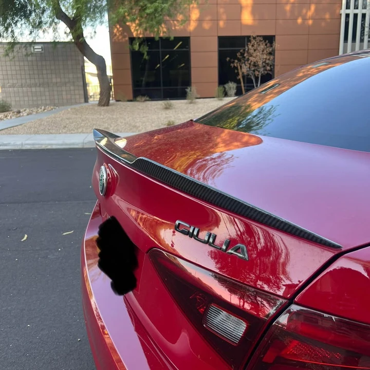 2019 Alfa Romeo Giulia - Image 4 of 8
