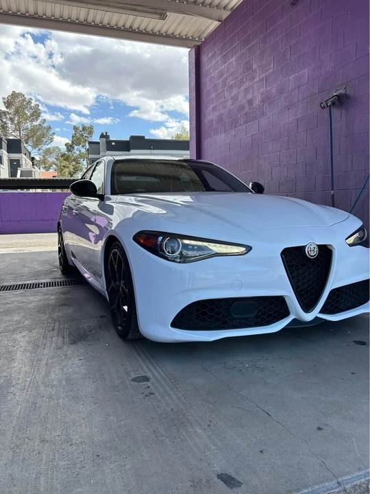 2019 Alfa Romeo Giulia - Image 4 of 6