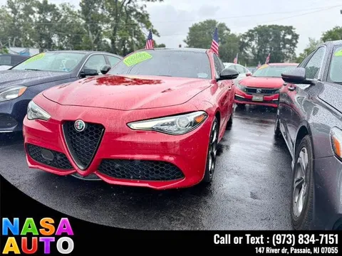 2019 Alfa Romeo Giulia Sport Sedan 4D