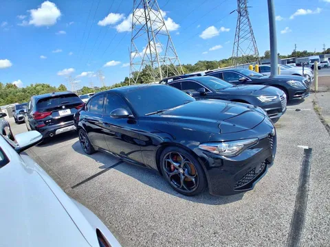 2019 Alfa Romeo Giulia Giulia