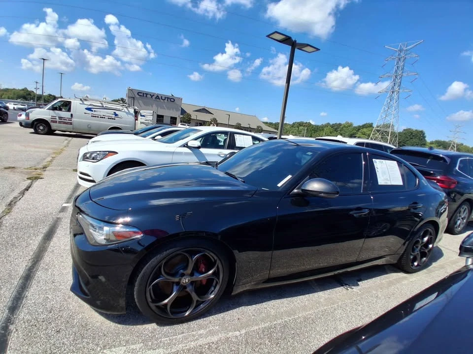 2019 Alfa Romeo Giulia - Image 2 of 9