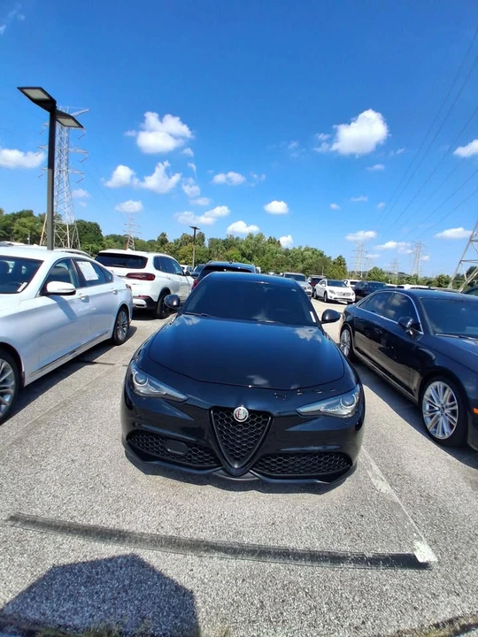 2019 Alfa Romeo Giulia - Image 3 of 9