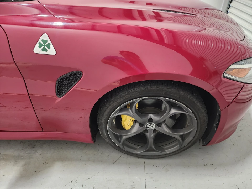 2019 Alfa Romeo Giulia - Image 21 of 31