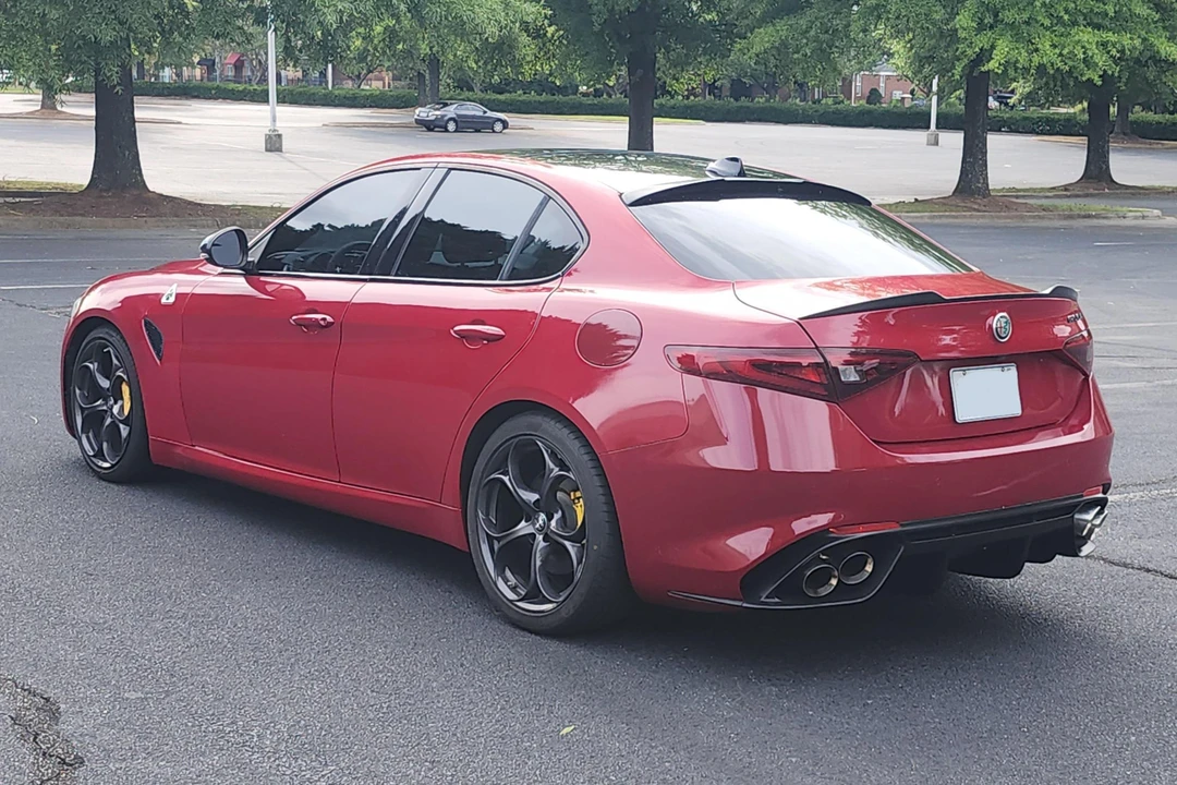 2019 Alfa Romeo Giulia - Image 4 of 31
