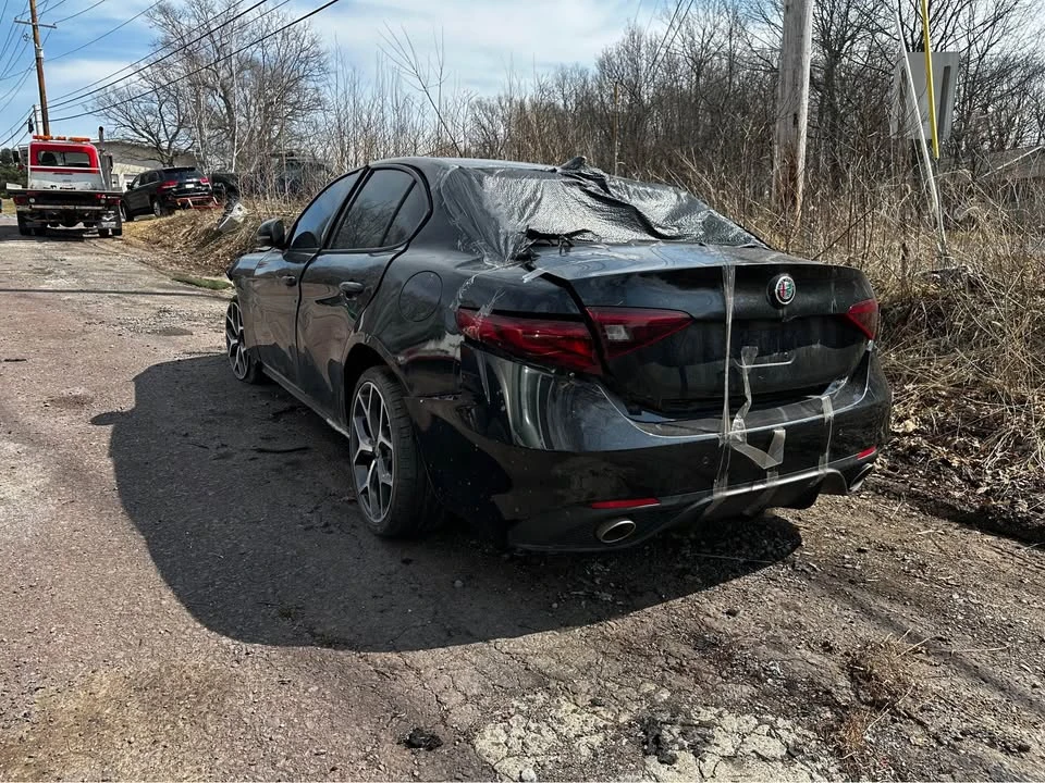 2019 Alfa Romeo Giulia - Image 2 of 4