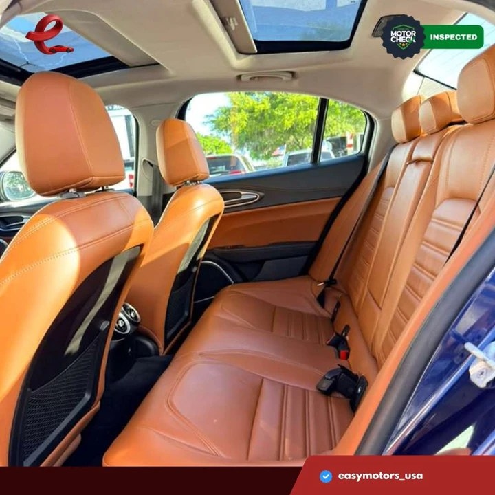 2019 Alfa Romeo Giulia - Image 19 of 19