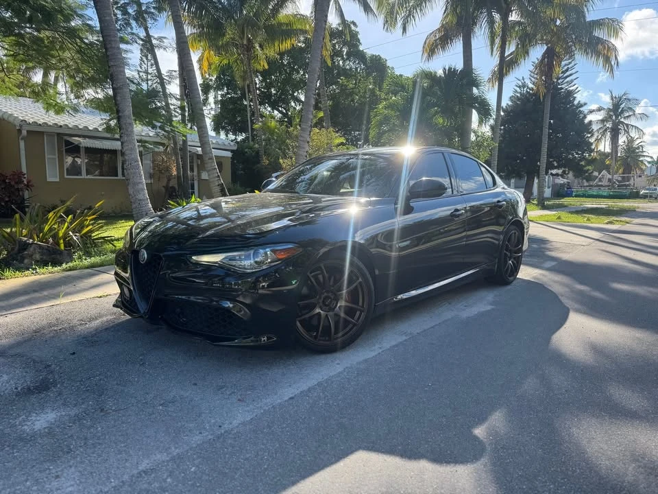 2019 Alfa Romeo Giulia - Image 3 of 13