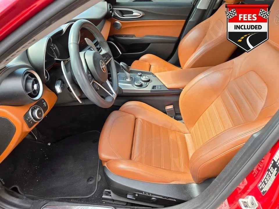2019 Alfa Romeo Giulia - Image 5 of 8