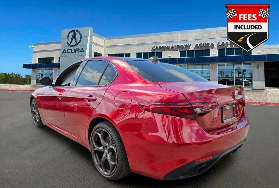 2019 Alfa Romeo Giulia - Image 2 of 8