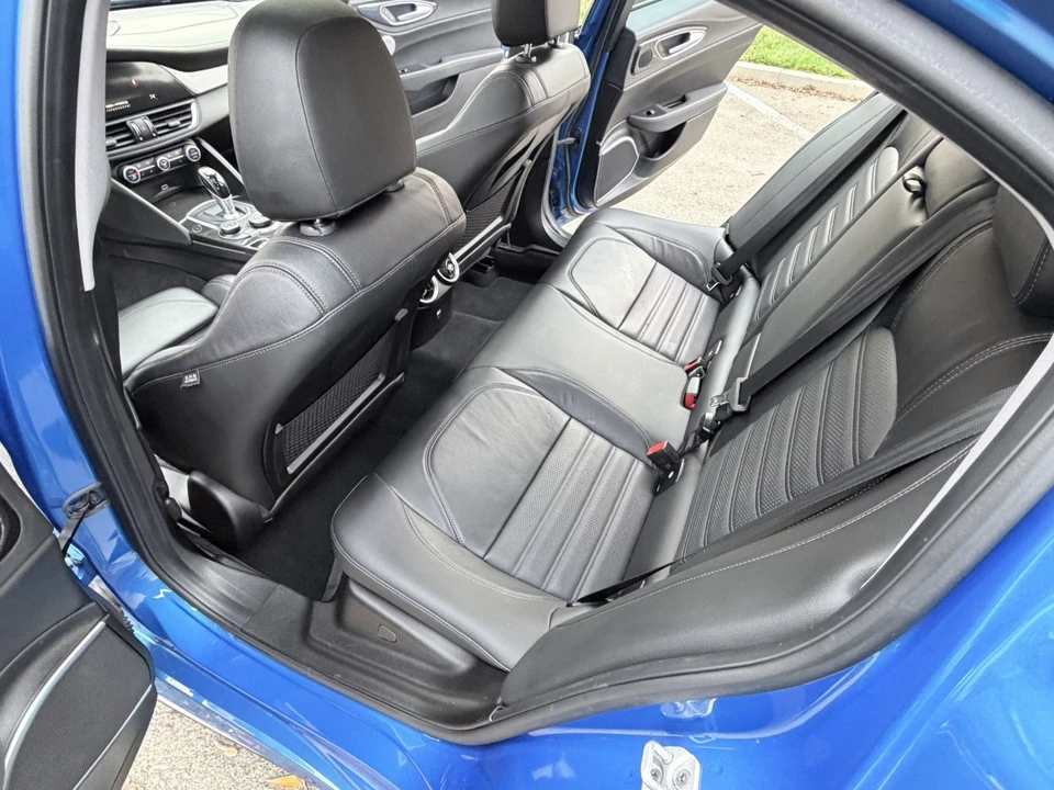 2019 Alfa Romeo Giulia - Image 22 of 24