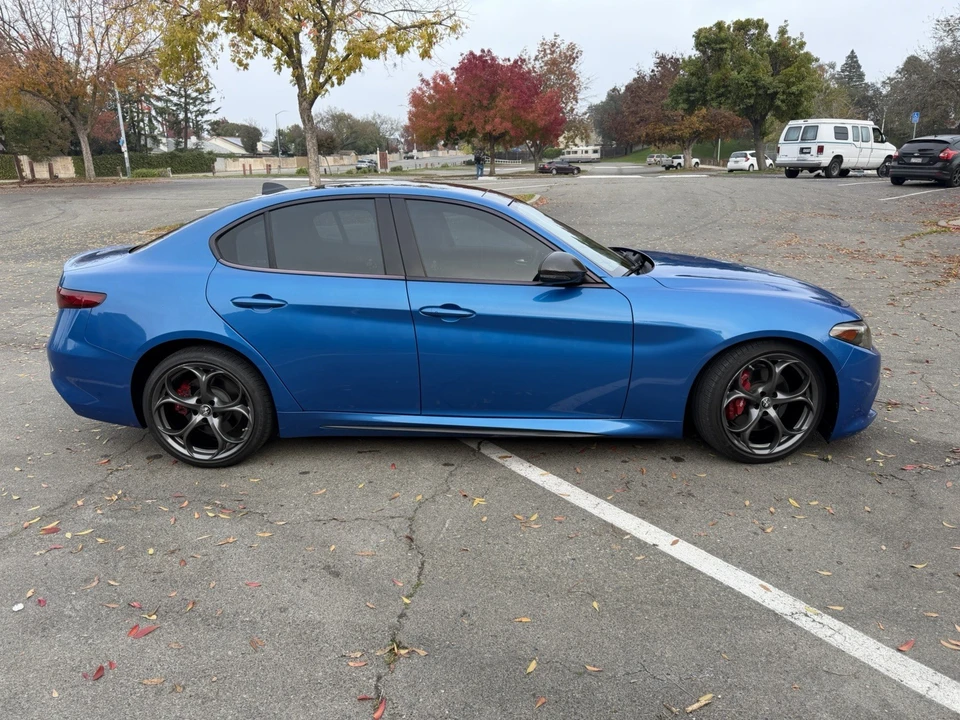 2019 Alfa Romeo Giulia - Image 4 of 24