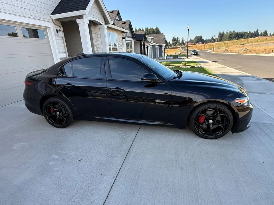 2019 Alfa Romeo Giulia - Image 2 of 16