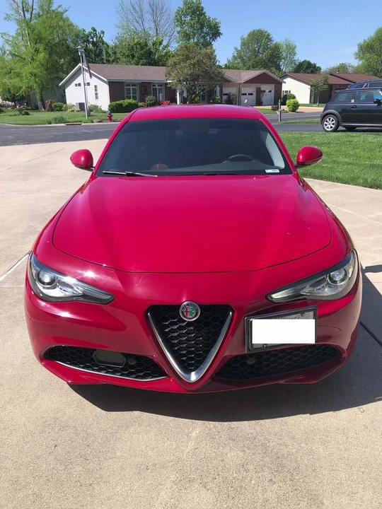 2019 Alfa Romeo Giulia - Image 4 of 17