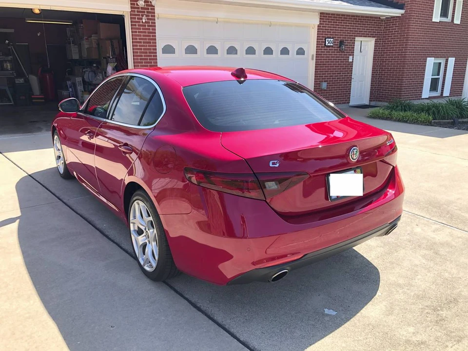 2019 Alfa Romeo Giulia - Image 6 of 17