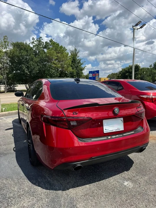 2019 Alfa Romeo Giulia - Image 5 of 7
