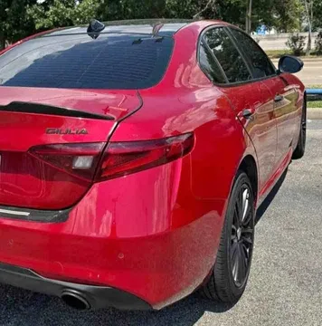 2019 Alfa Romeo Giulia Ti Lusso Sedan 4D