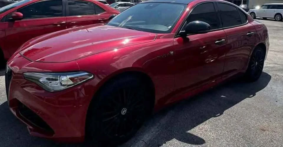 2019 Alfa Romeo Giulia - Image 5 of 7
