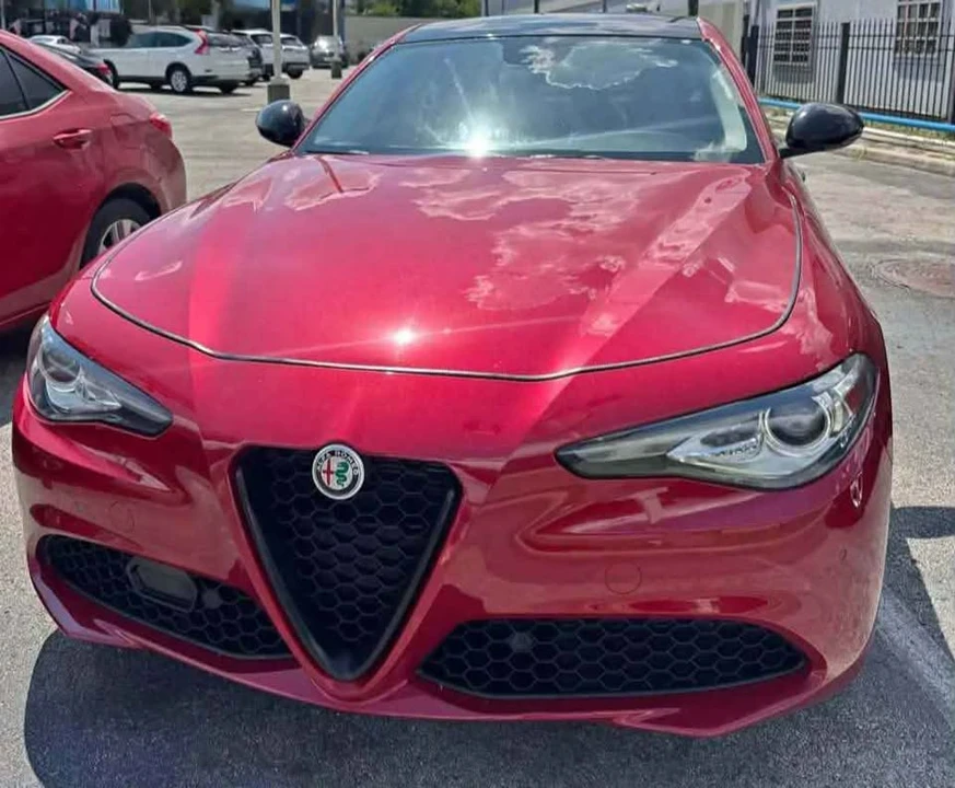 2019 Alfa Romeo Giulia - Image 6 of 7