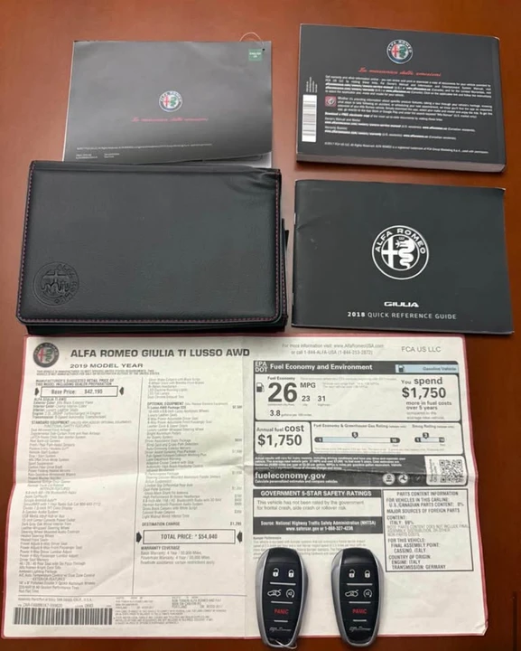 2019 Alfa Romeo Giulia - Image 19 of 20