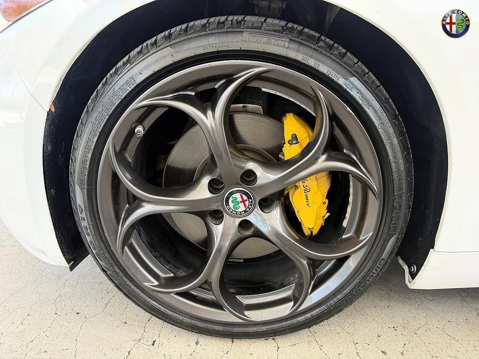 2019 Alfa Romeo Giulia - Image 31 of 31