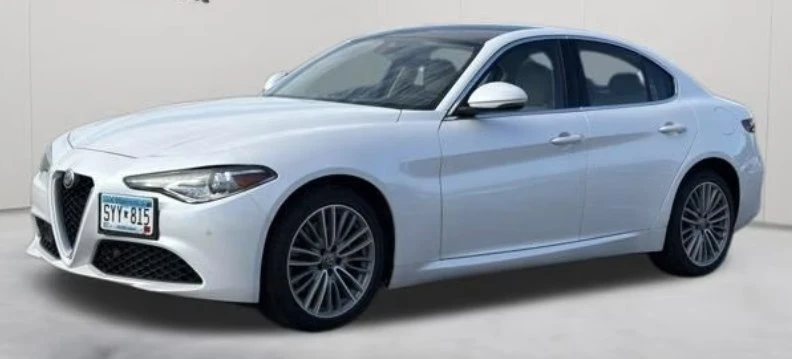 2019 Alfa Romeo Giulia - Image 3 of 11