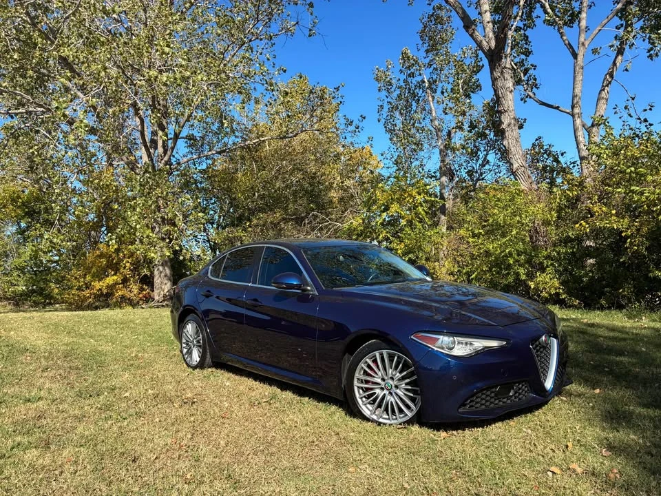 2019 Alfa Romeo Giulia - Image 3 of 13