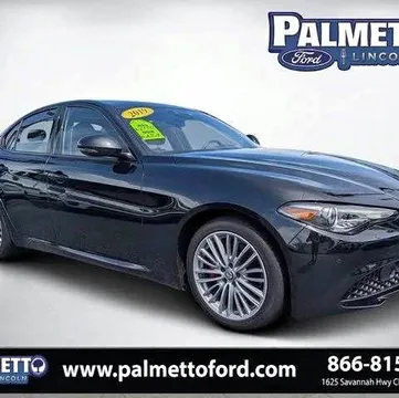 2019 Alfa Romeo Giulia Ti Sedan 4D