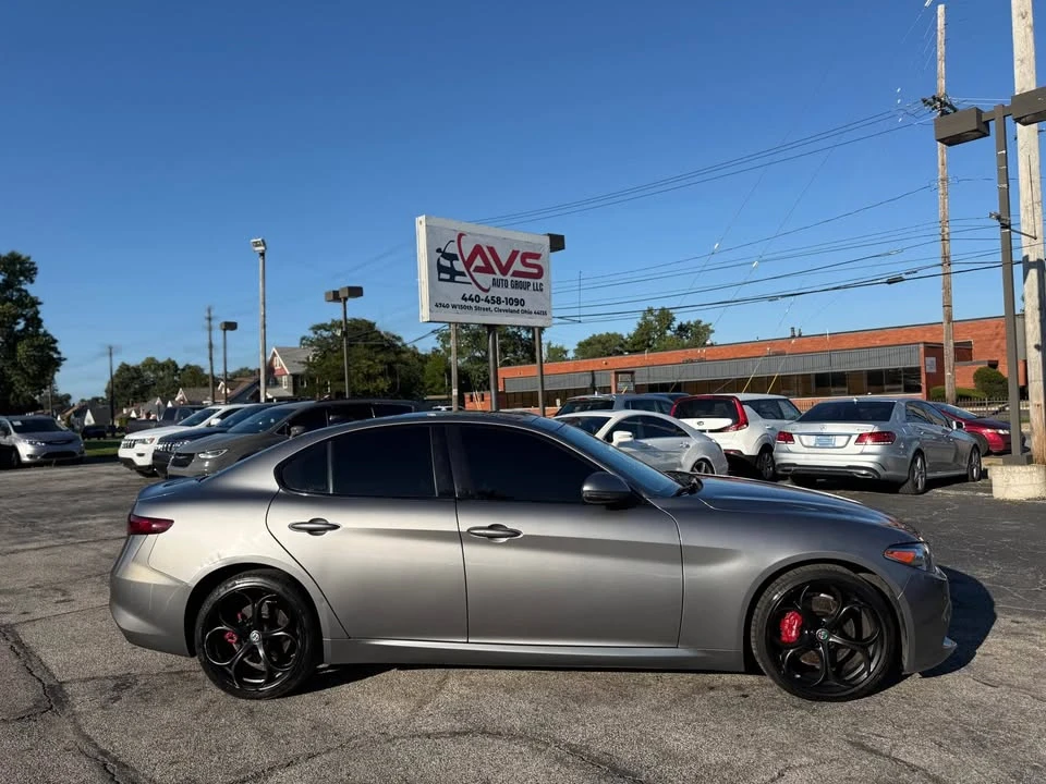 2019 Alfa Romeo Giulia - Image 2 of 16