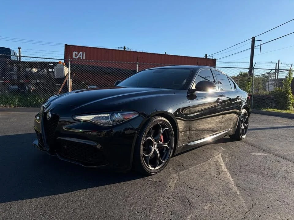 2019 Alfa Romeo Giulia - Image 3 of 20