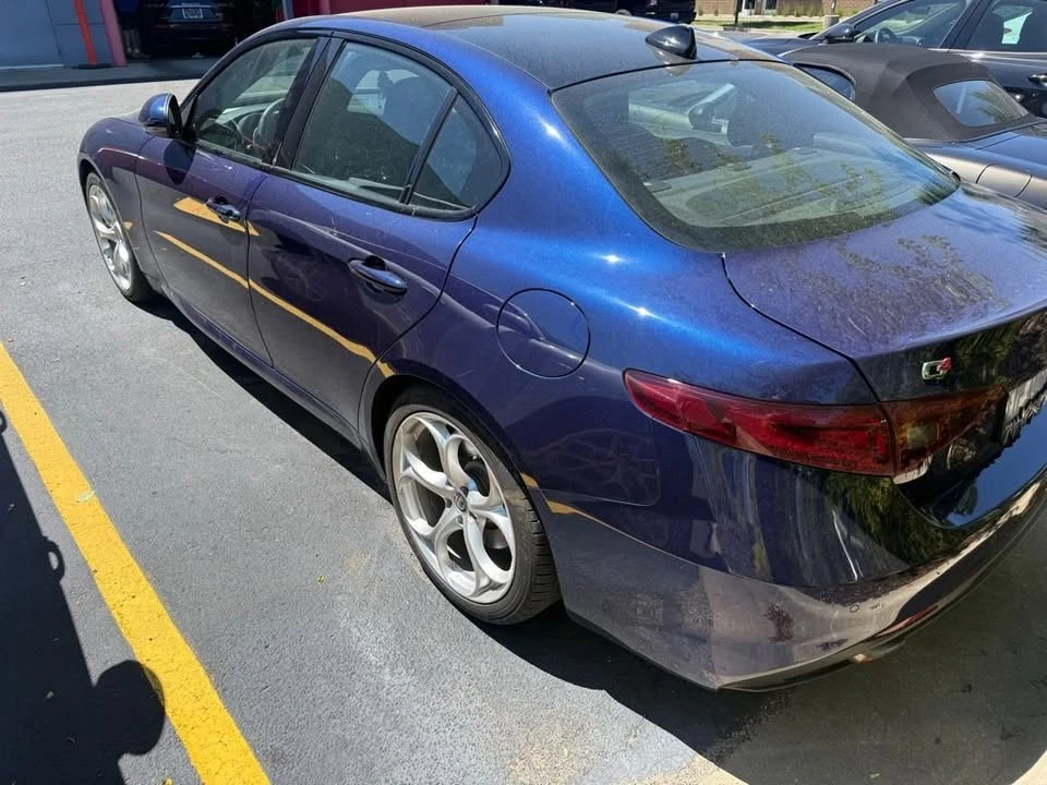 2019 Alfa Romeo Giulia - Image 10 of 13